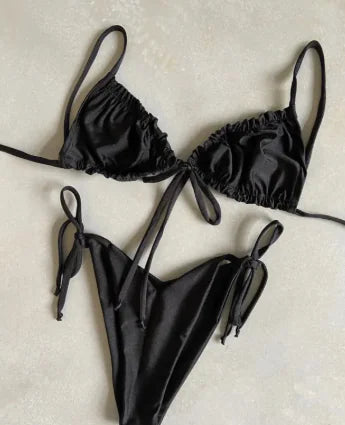 Wild Chic — Bikíni Sem Costas