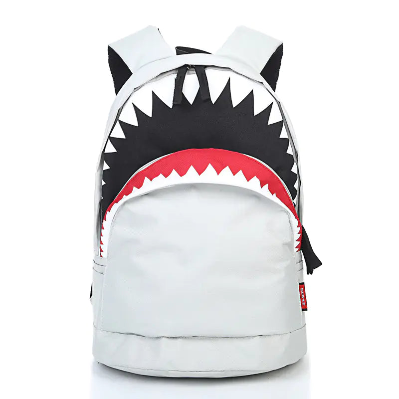 Mochila HYPE, com Estampa de Tubarão –2025